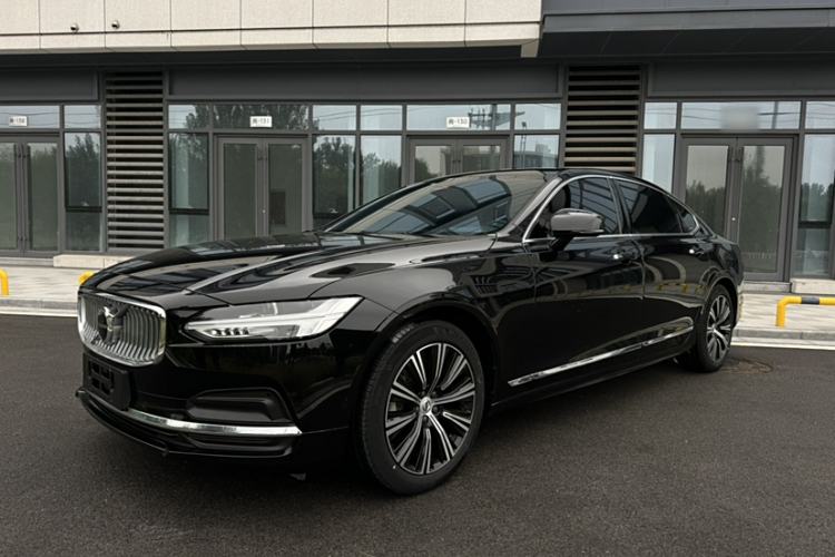 Used Volvo S90 2022 B5 Zhiyi Luxury Edition
