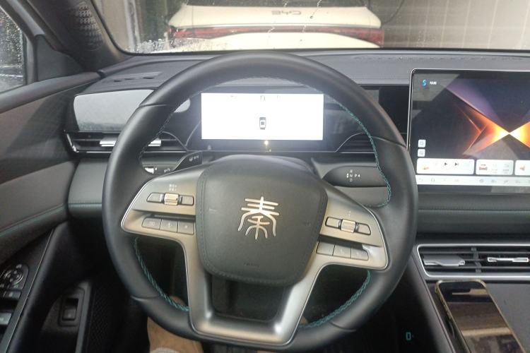 Used BYD Qin L 2025 EV 545KM Beyond Version
