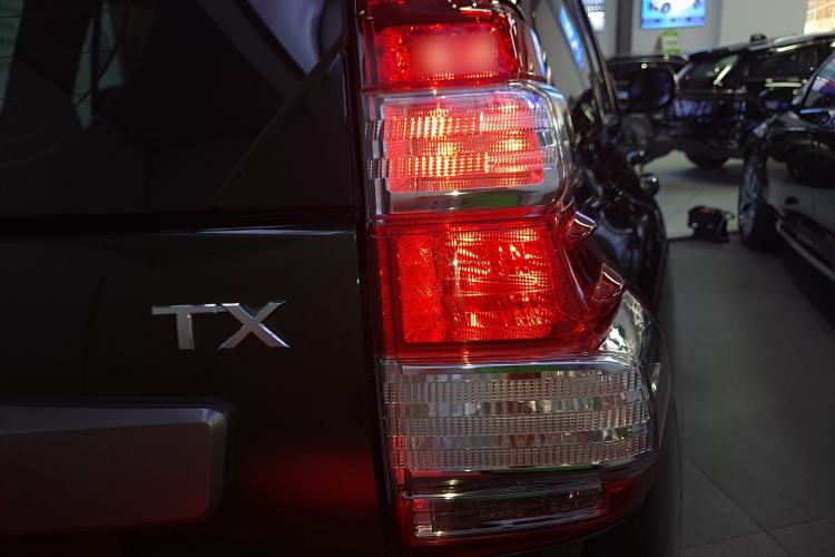 Used Toyota Prado 2016 2.7L Automatic Standard Edition
