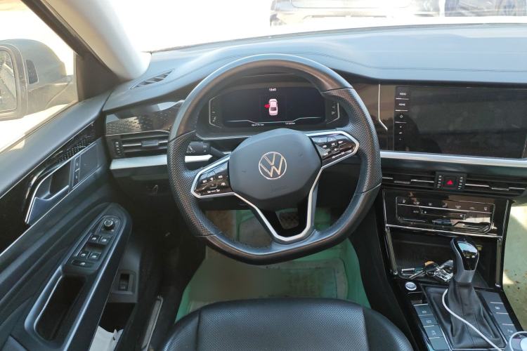 Used Volkswagen Passat 2022 330TSI Luxury Edition
