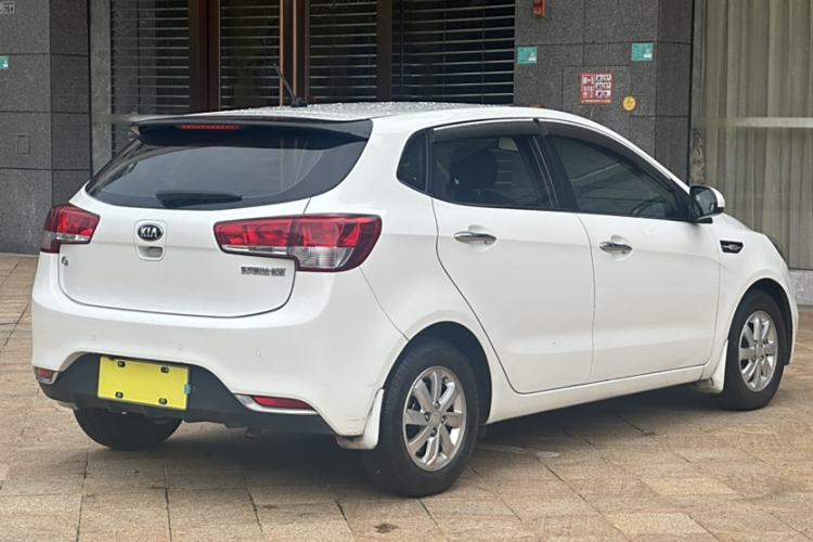 Used Kia K2 2015 Hatchback 1.4L Automatic GLS
