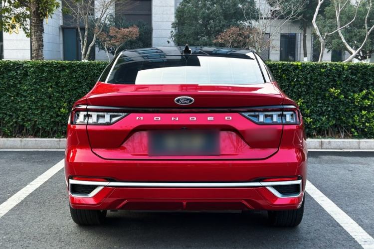 Used Ford Mondeo 2025 2.0T EcoBoost Ultimate Edition
