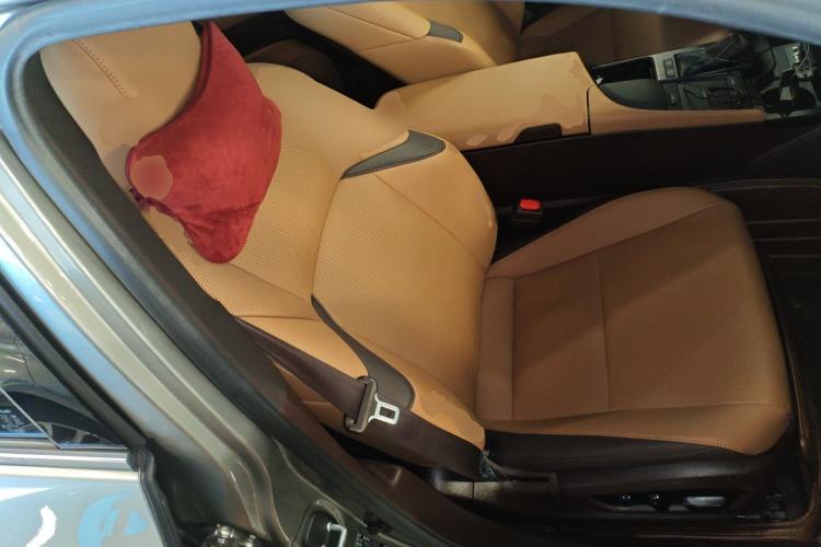 Used Lexus ES 2020 200 Excellence Edition
