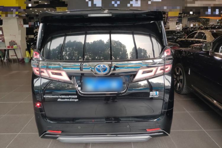 Used Toyota Vellfire 2021 Crown Dual-Engine 2.5L HV Supreme Edition
