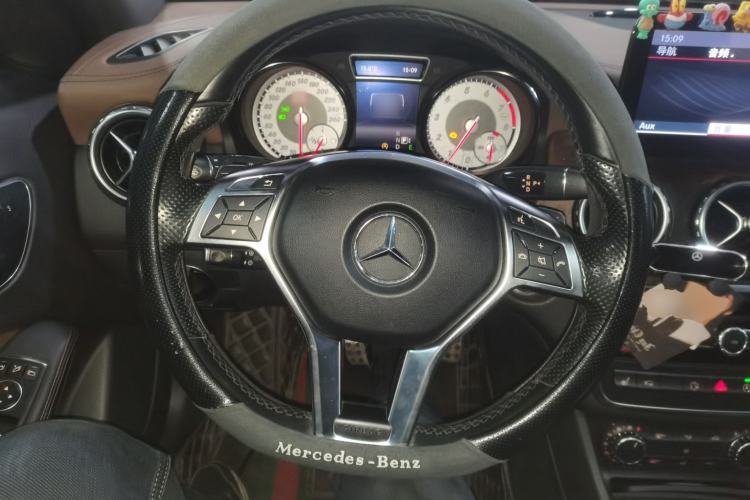 Used Mercedes-Benz GLA 2015 GLA 260 4MATIC Sport Edition
