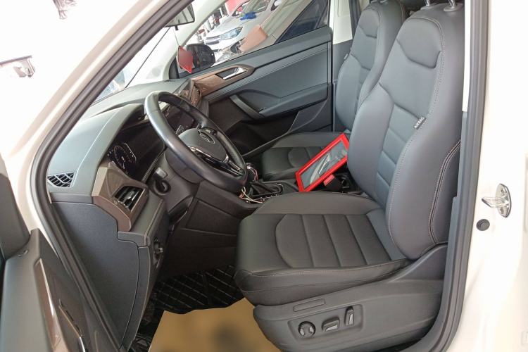 Used Volkswagen Tharu 2022 330TSI Four-Wheel Drive Luxury Edition
