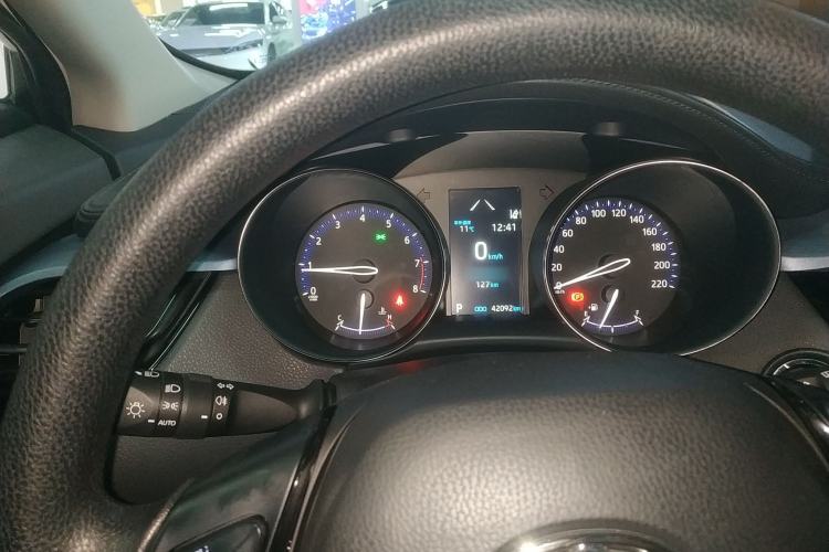 Used Toyota IZOA 2021 2.0L Enjoy Edition
