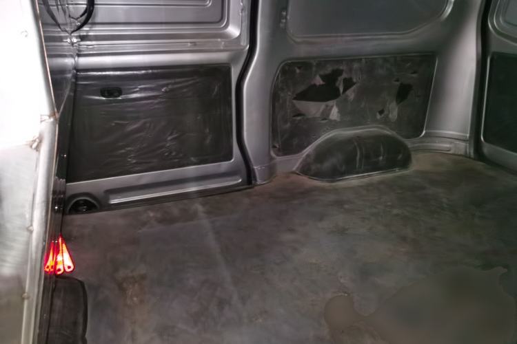 Used Wuling Rongguang S 2021 1.2L Base Model Window-Sealed 2-Seat LSI Car
