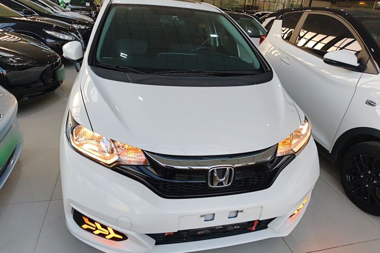 Used Honda Fit 2018 1.5L CVT Comfort Sunroof Version