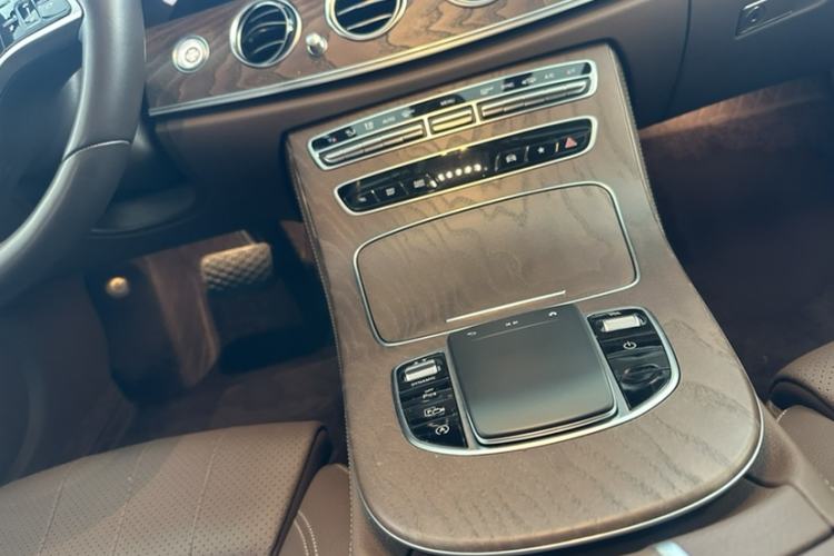 Used Mercedes-Benz E-Class 2022 E 260 L