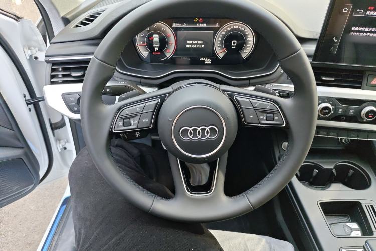 Used Audi A4L 2024 40 TFSI Fashion Dynamic Model