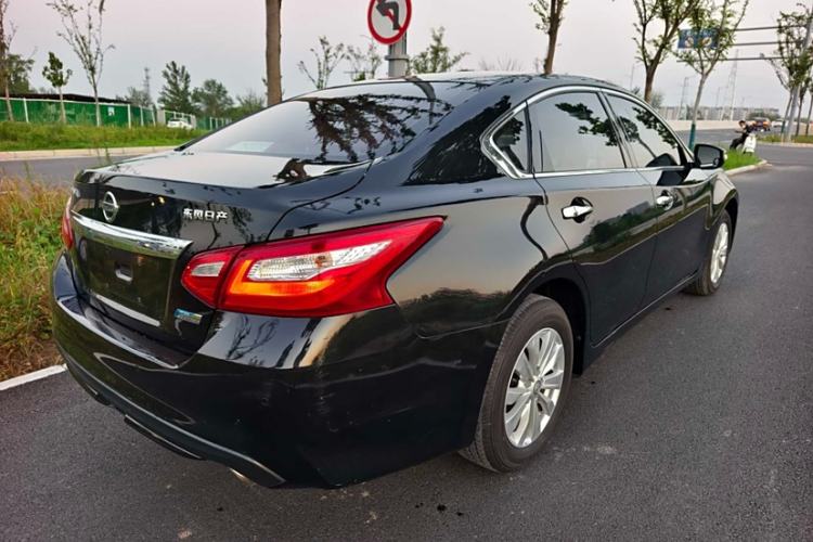 Used Nissan Teana 2016 2.0L XE Fashion Edition

