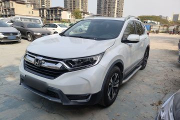 Used Honda CR-V 2017 240TURBO CVT Front-Wheel Drive Fashion Edition
