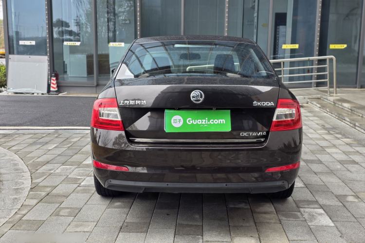 Used Skoda Octavia 2017 Classic Model 1.6L Automatic Comfort Edition