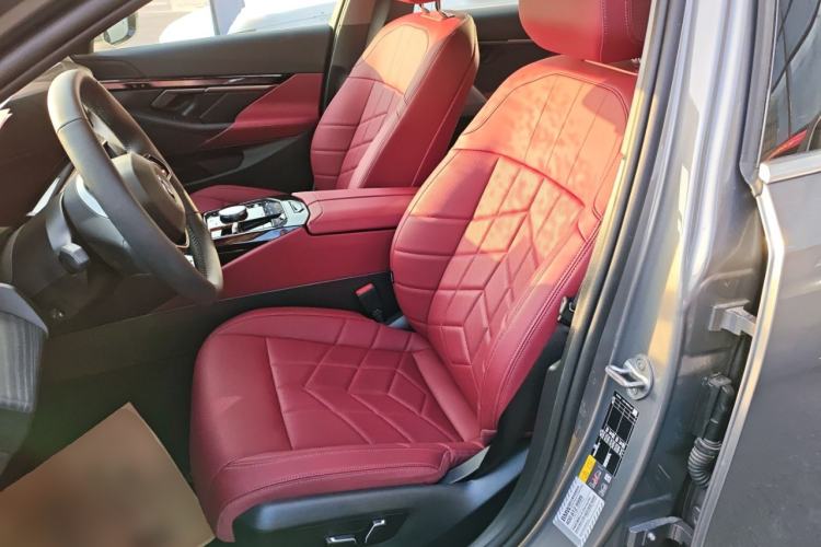 Used BMW i5 2024 eDrive 35L Luxury Package
