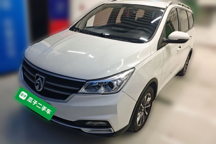 Used Baojun 730 2019 1.5T CVT Fashion Model 7 Seats China V Emission Standard