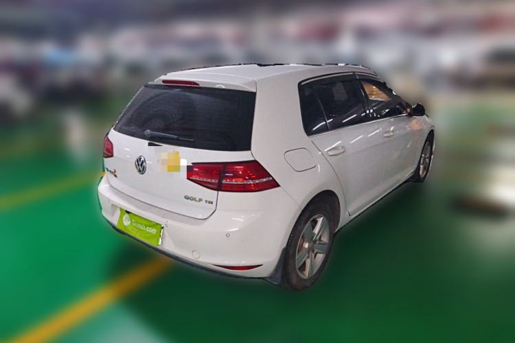 Used Volkswagen Golf 2016 230TSI Automatic Comfort Version
