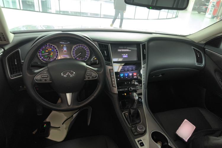 Used Infiniti Q50L 2016 2.0T Ambition Edition
