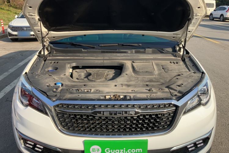 Used Jetour X70S 2019 1.5T Manual ZHENG TU Version China V Standard
