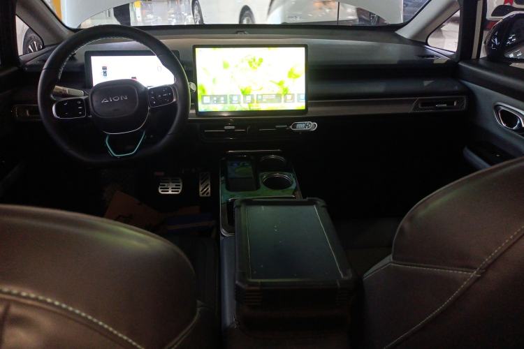 Used AION Y 2023 Younger Star Edition