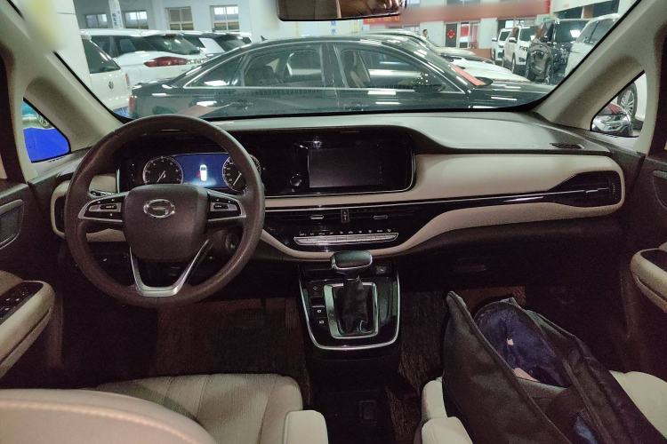 Used GAC Trumpchi M6 2019 270T Automatic Elite Edition (7-seater) China V Standard
