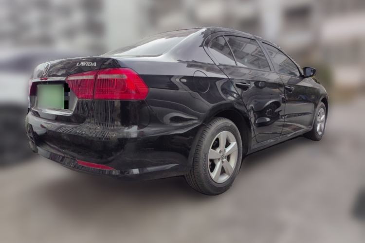 Used Volkswagen Lavida 2013 Revised Classic 1.6L Manual Fashion Edition