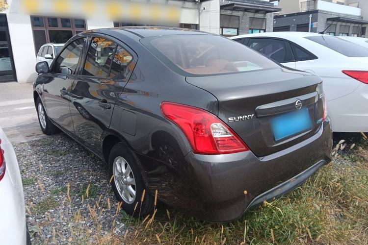 Used Nissan Sunny 2014 1.5XE Manual Comfort Edition

