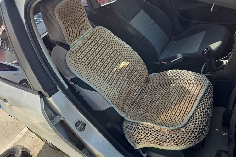 Used Volkswagen Polo 2014 1.4L Manual Fashion Edition