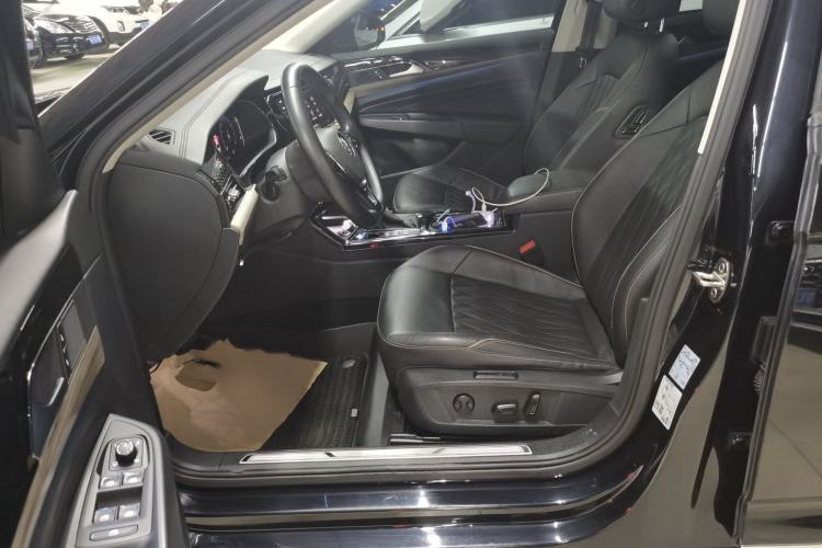 Used Volkswagen Passat 2019 380TSI Luxury Edition China VI Standard
