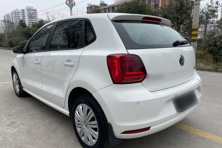 Used Volkswagen Polo 2016 1.6L Automatic Comfort Model
