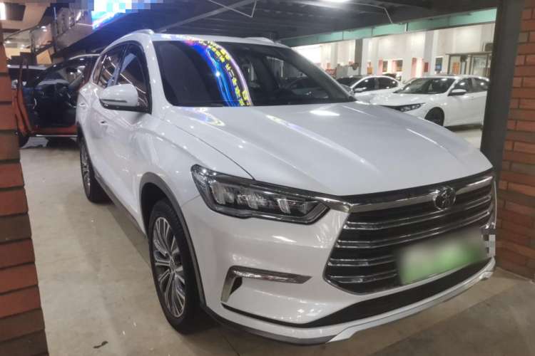 Used BYD Song Pro New Energy 2019 DM 1.5T Four-Wheel Drive Performance Edition Deluxe Model
