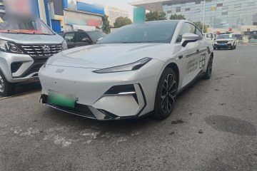 Used Geely Galaxy E8 2025 700 km Long-Range Intelligent Driving Version