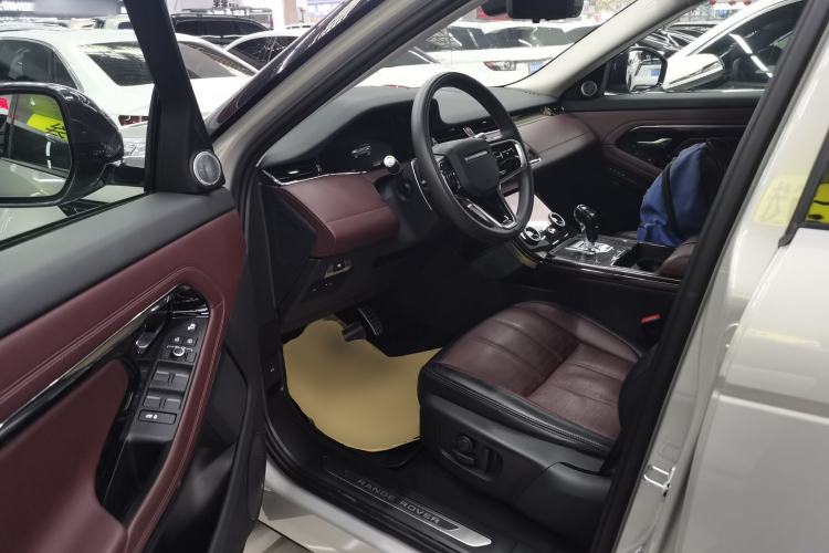 Used Land Rover Range Rover Evoque 2021 Range Rover Velar 249 PS R-Dynamic HSE Luxury Edition
