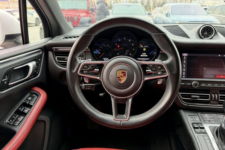 Used Porsche Macan 2021 Macan 2.0T