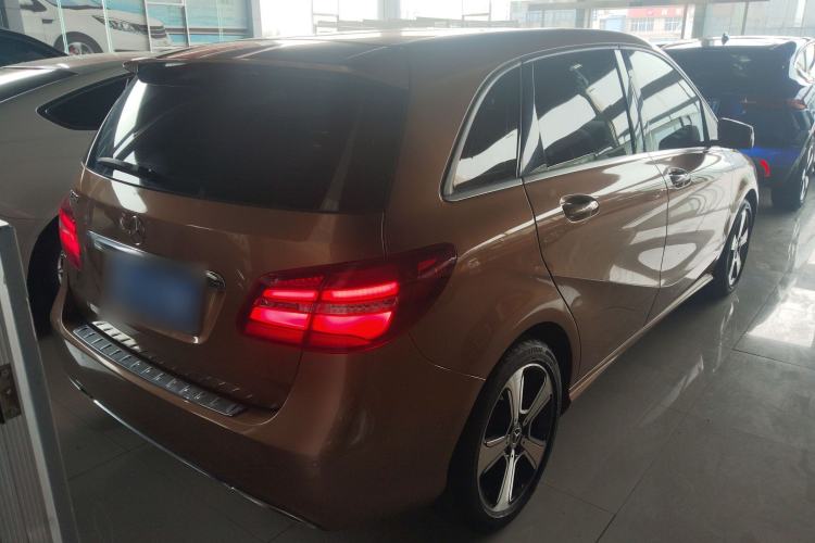 Used Mercedes-Benz B-Class 2017 B 200 Fashion Model