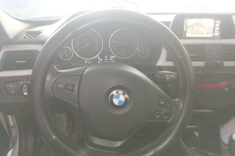 Used BMW 3 Series 2015 320Li Luxury Edition Fashion Model
