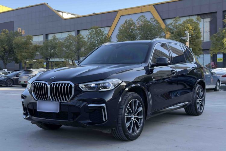 Used BMW X5 2022 Restyled xDrive 30Li Luxury Version M Sport Package