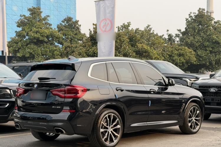 Used BMW X3 2021 xDrive30i Luxury Model with M Sport Package
