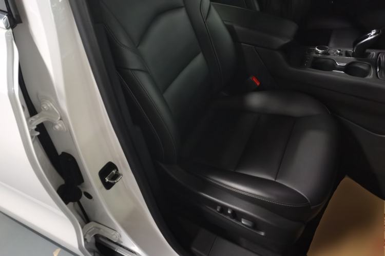 Used Cadillac XT4 2021 28T Two-Wheel Drive Leading Version