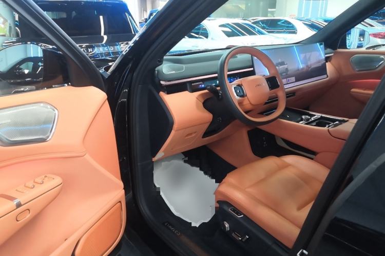 Used Lynk & Co 900 2025 1.5T Ultra
