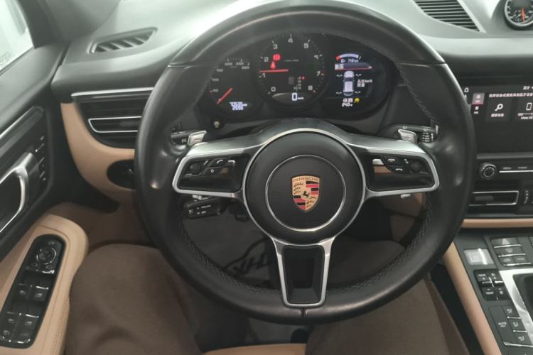 Used Porsche Macan 2018 Macan 2.0T
