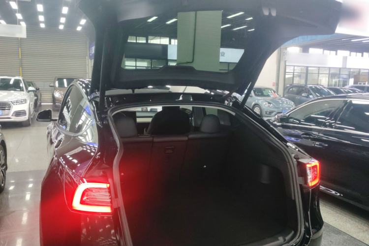 Used Tesla Model Y 2021 Standard Range Rear-Wheel Drive Version