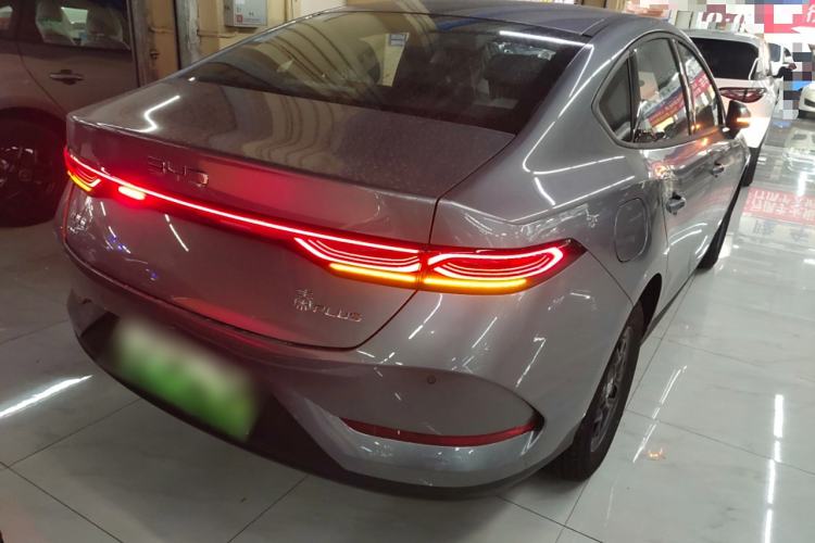 Used BYD Qin PLUS 2025 DM-i Smart Drive 55KM Leading Model
