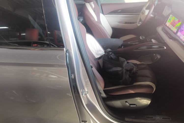 Used Geely Auto Monjaro L 2021 2.0TD DCT EVO Two-Wheel Drive Prestige Version
