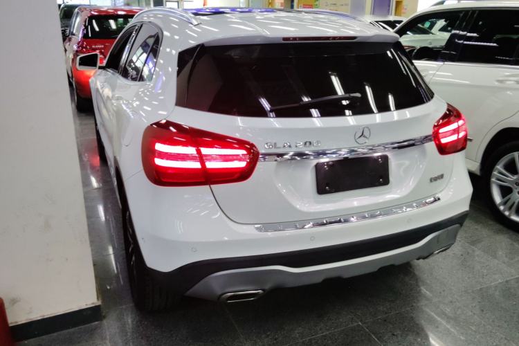 Used Mercedes-Benz GLA 2017 GLA 200 Fashion Model