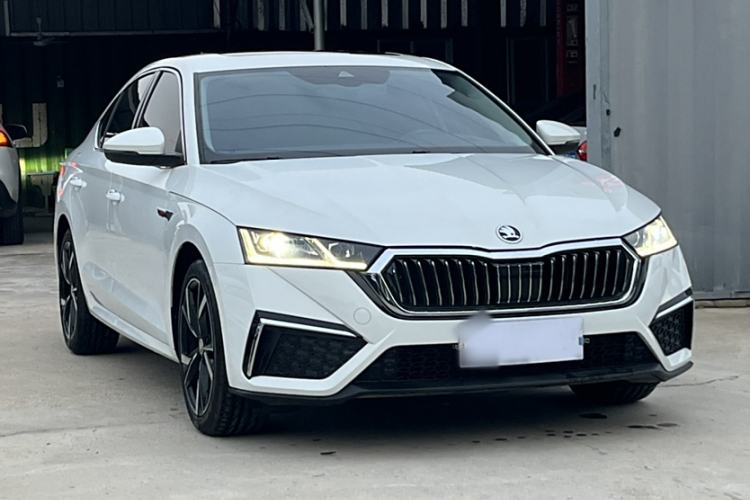 Used Skoda Octavia 2023 Revised PRO TSI280 Luxury Edition
