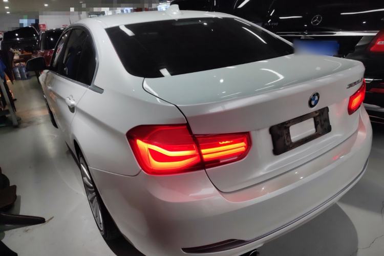 Used BMW 3 Series 2018 320Li Fashion Model
