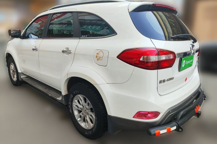 Used JMC Yusheng S350 2013 2.4T Automatic 4x4 Diesel Ultra-Luxury 5-Seater
