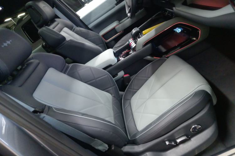 Used  Leopard 5 2023 Cloud Ride Flagship Edition
