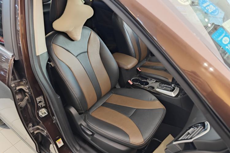 Used GAC Trumpchi GS5 Super 2016 2.0L Automatic Two-Wheel Drive Anniversary Edition
